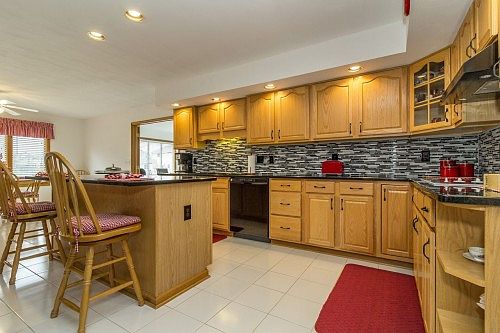 5th image of 438 Bellfrey Dr