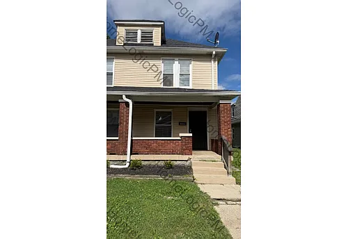 1346 N Dearborn St Photo 1 1346 N Dearborn St Photo 1