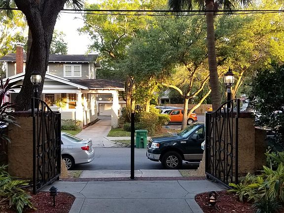 view directly in front of Melrose Landing 