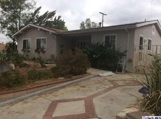 7239 Lonzo St, Tujunga, CA 91042