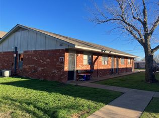 1709 Short St, Cleburne, TX 76033