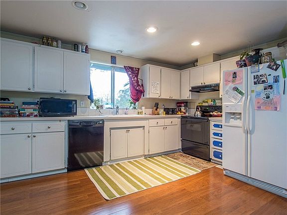 2nd image of 17605 429th Ave SE
