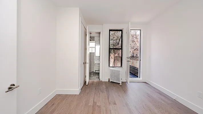 Rented by Nooklyn NYC LLC | media 3