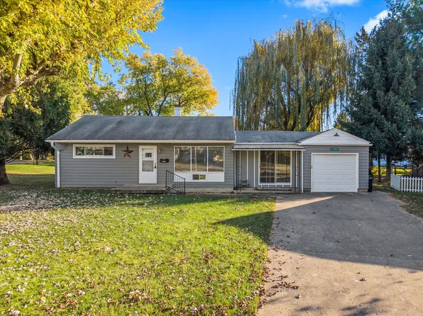 1302 North Ct, Eaton, OH 45320