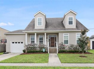 420 22nd St, New Orleans, LA 70124