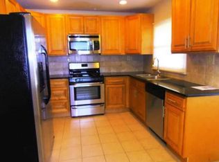 30 Brierdale Ln, Willingboro, NJ 08046