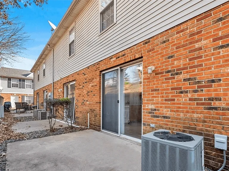 503 Wil Rd — Photo 1