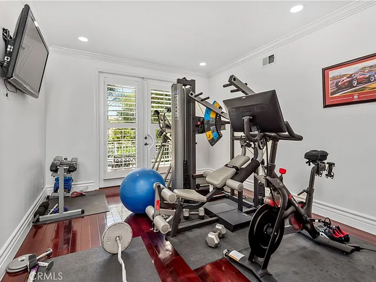 5267 Newcastle Ln — Photo 23