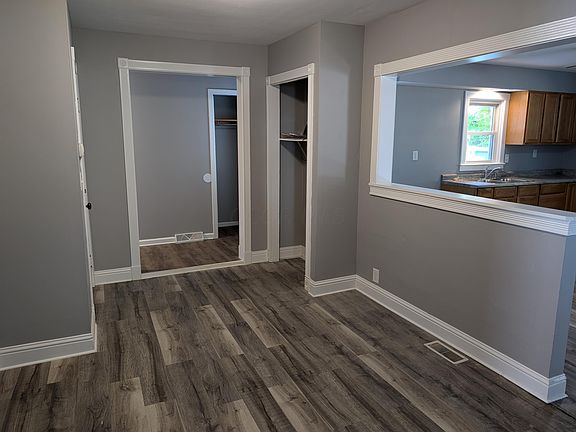 4th image of 1016 N Pierce Ave