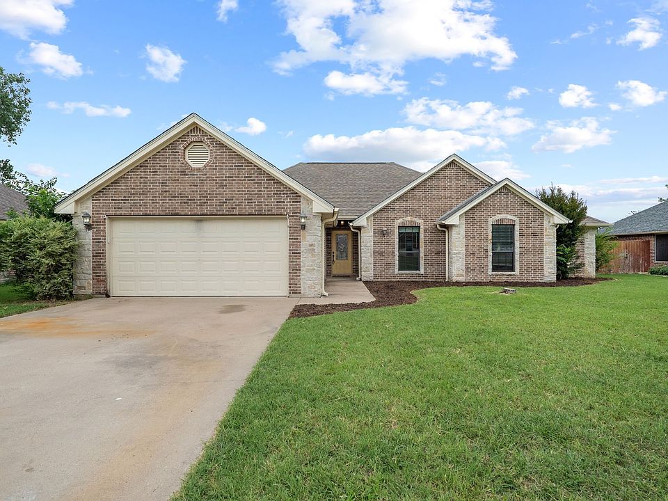 1st image of 1409 Glenwood Dr