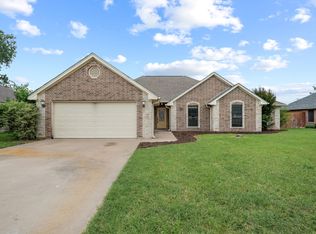 1409 Glenwood Dr, Stephenville, TX 76401