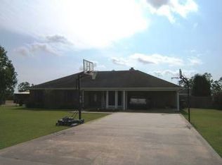 7835 McCindy Rd, Lake Charles, LA 70607