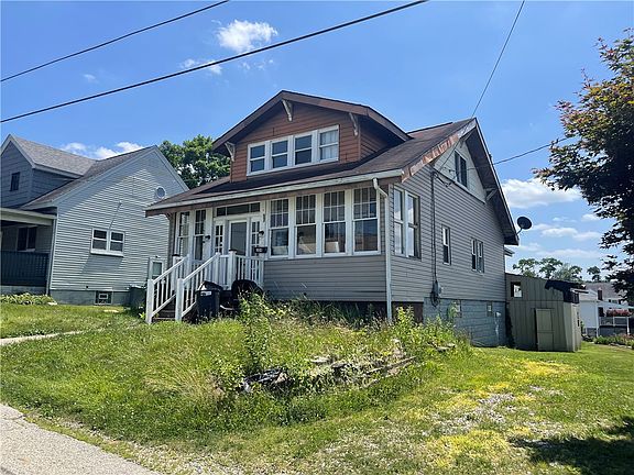 2nd image of 304 Fell St