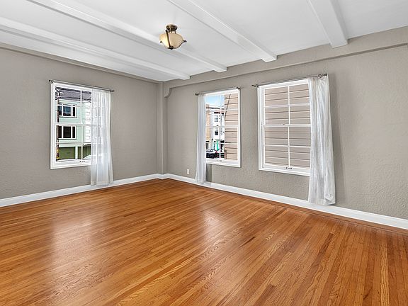 5th image of 300 16th Ave #2e5b0ba54