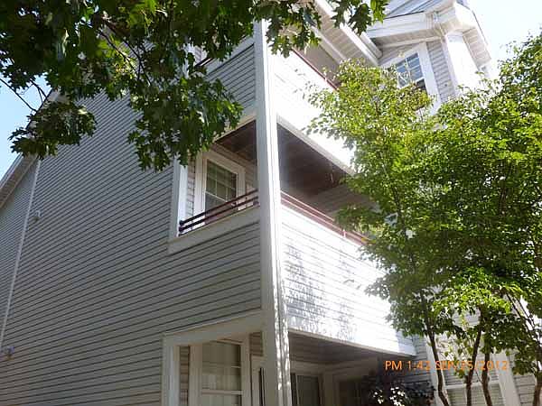 2nd image of 600 Moonglow Rd APT 204