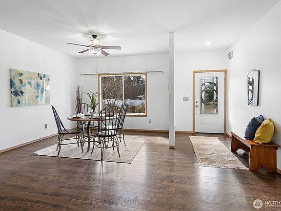 5th image of 15840 Lawrence Lake Road SE