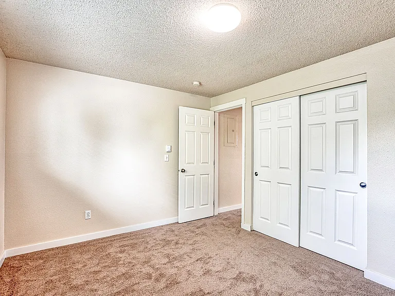 Arbor Place Apartments — Photo 7