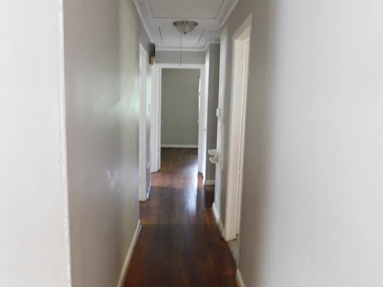 29 Barbara Dr — Photo 10