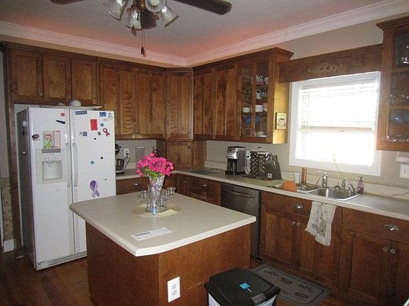 4th image of 1133 Sam Baston Dr