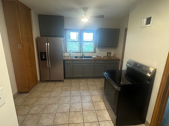 4th image of 1536 Fulham St #1536
