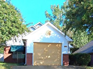 2558 Arlington Dr, Tupelo, MS 38801