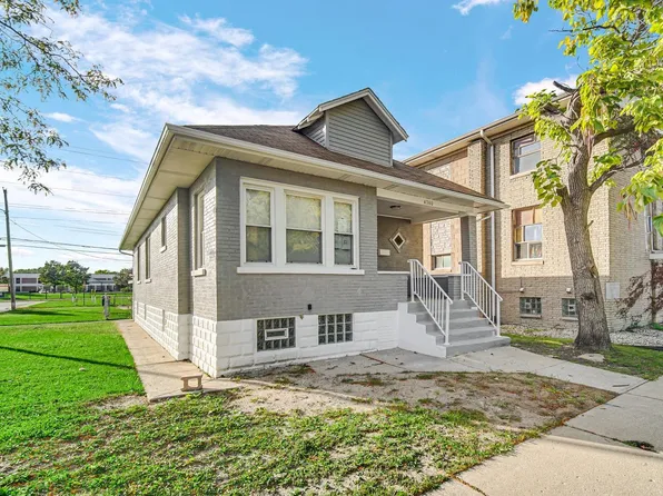 4760 McCook Ave, East Chicago, IN 46312