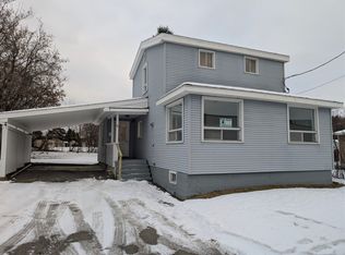 116 6th Ave, Madawaska, ME 04756