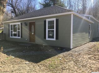 15 Phillips St, Nassau, NY 12123
