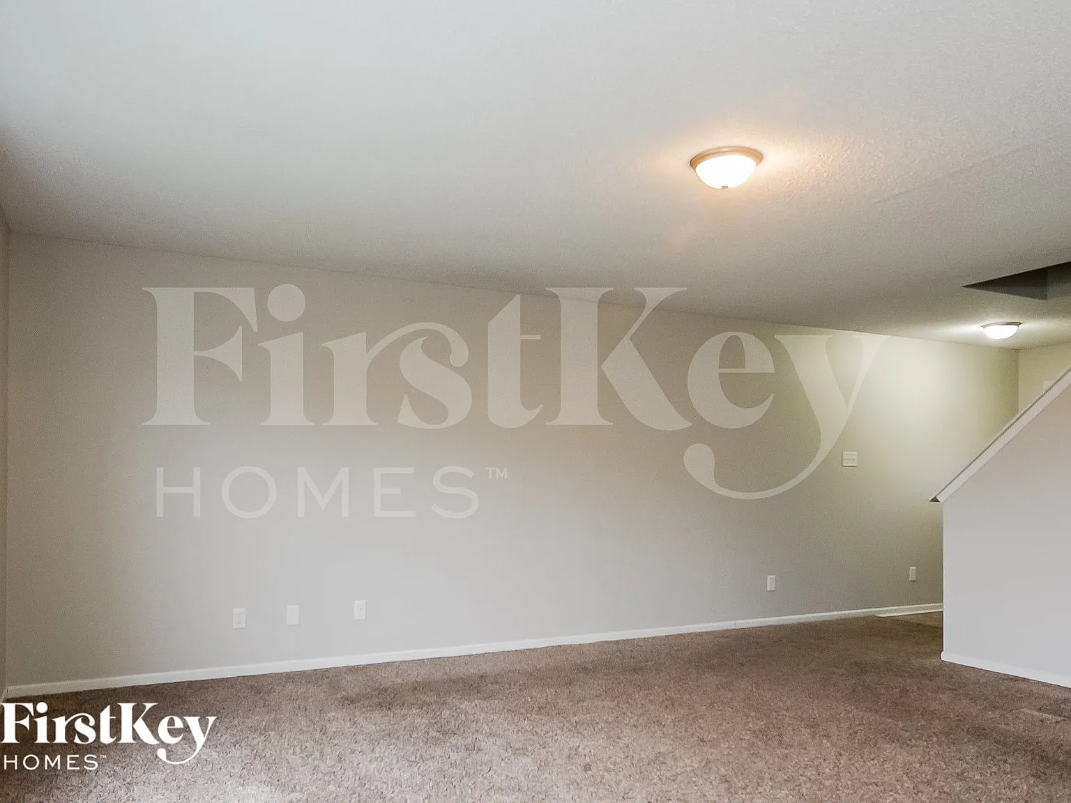 3 bed, 2.5 bath, 1792 sqft, $2,165 — Photo 3