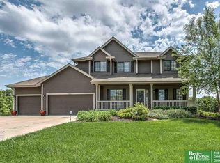 20261 Jeannie Ln, Gretna, NE 68028