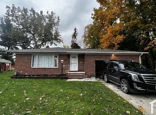 16650 Anthony St, Maple Heights, OH 44137