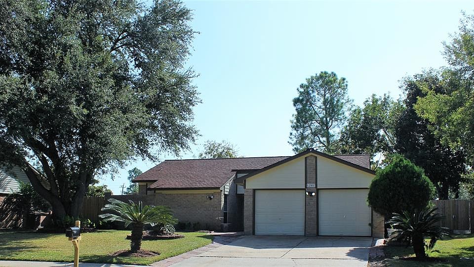 1st image of 12907 Carvel Ln