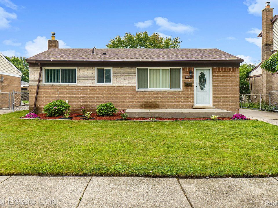 1st image of 33824 Cheryl St