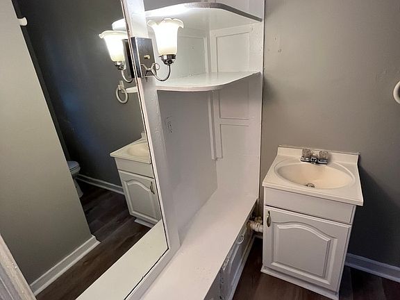 5th image of 1204 E 37th St APT 1