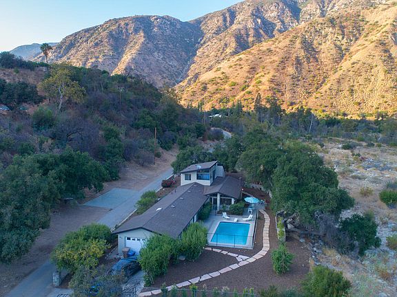 3rd image of 15220 Camino Cielo