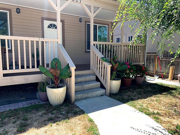 2nd image of 307 S 20th St