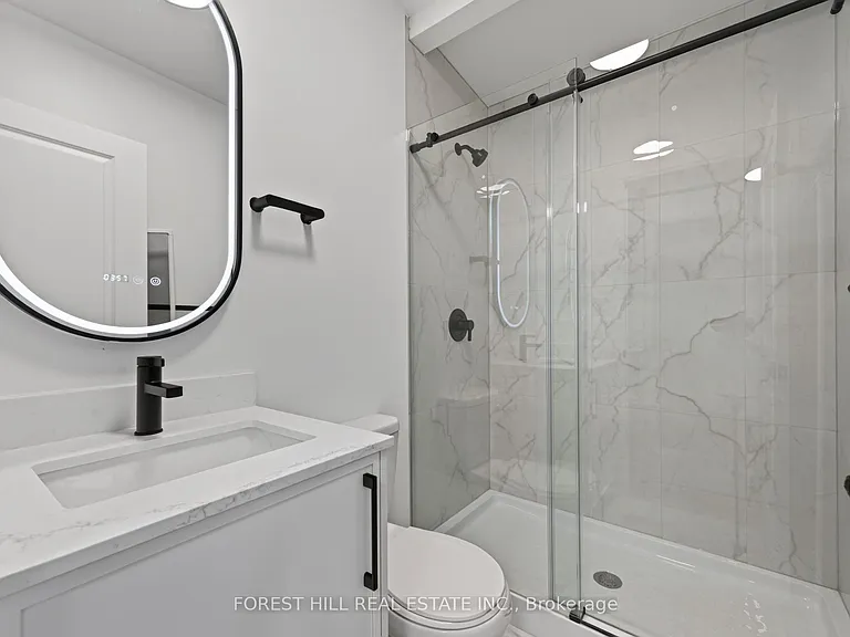221 Churchill Ave #R — Photo 13