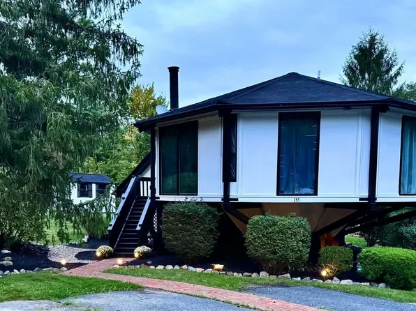135 Overpar Dr, Bedford, PA 15522