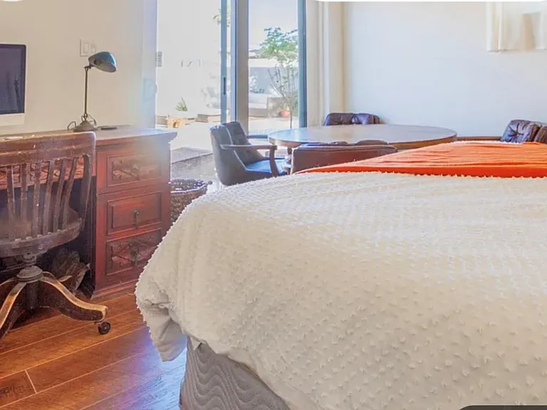 3547 E Meadowbrook Ave — Photo 11