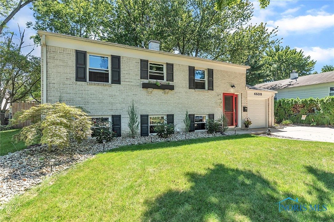 4608 Wickford Dr E, Sylvania, OH 43560 Zillow