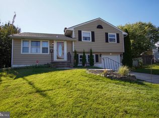 536 Estelle St, Blackwood, NJ 08012