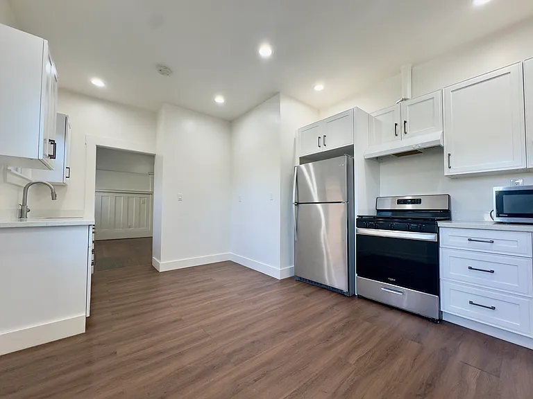 1303 Adeline St — Photo 37