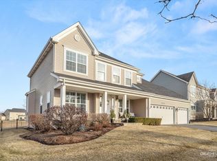 N535 Charlotte Dr, Geneva, IL 60134