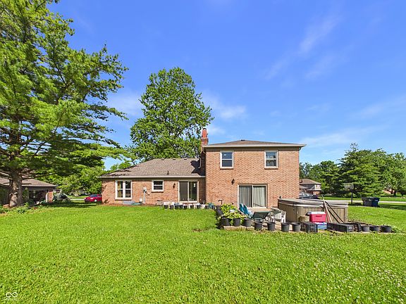 2nd image of 7931 Buckskin Dr