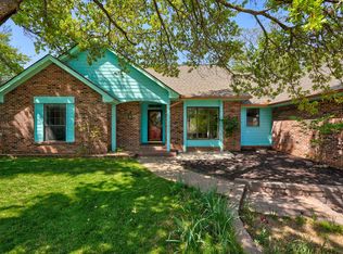 1409 Folkstone Rd, Edmond, OK 73034