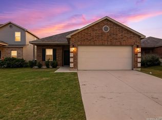 14651 Latigo Loop, Elmendorf, TX 78112