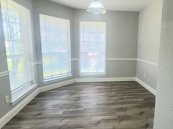 4th image of 1008 Brownfield Dr