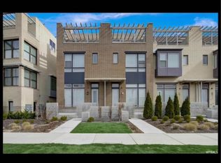 4617 W Daybreak Rim Way, South Jordan, UT 84009