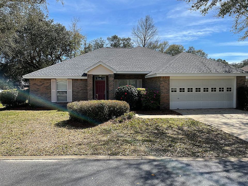 1st image of 4324 Hidden Lakes Dr