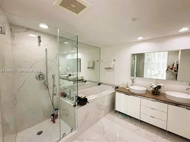 495 Brickell Ave #511 — Photo 10